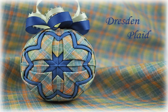 Farmhouse Friends Ornament