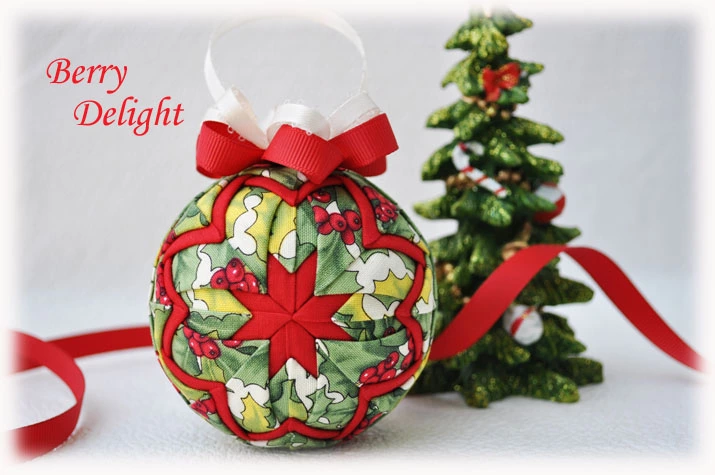 Berry Delight Quilted Ornament