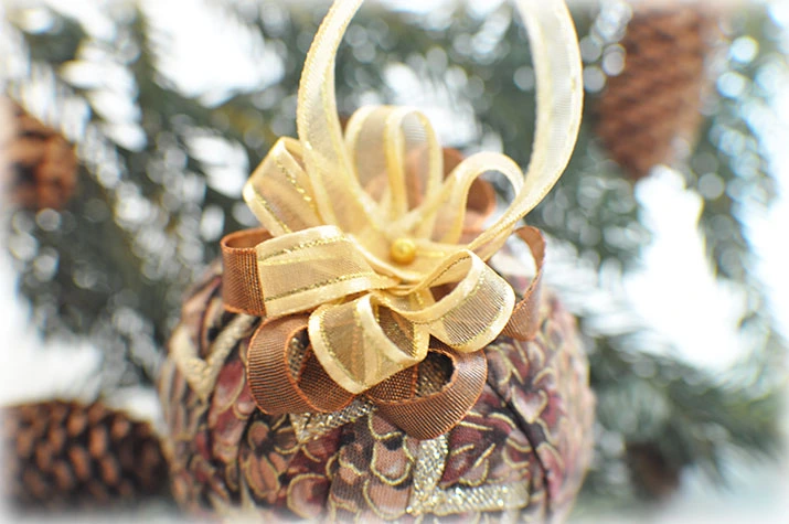 Pinecones Quilted Ornament